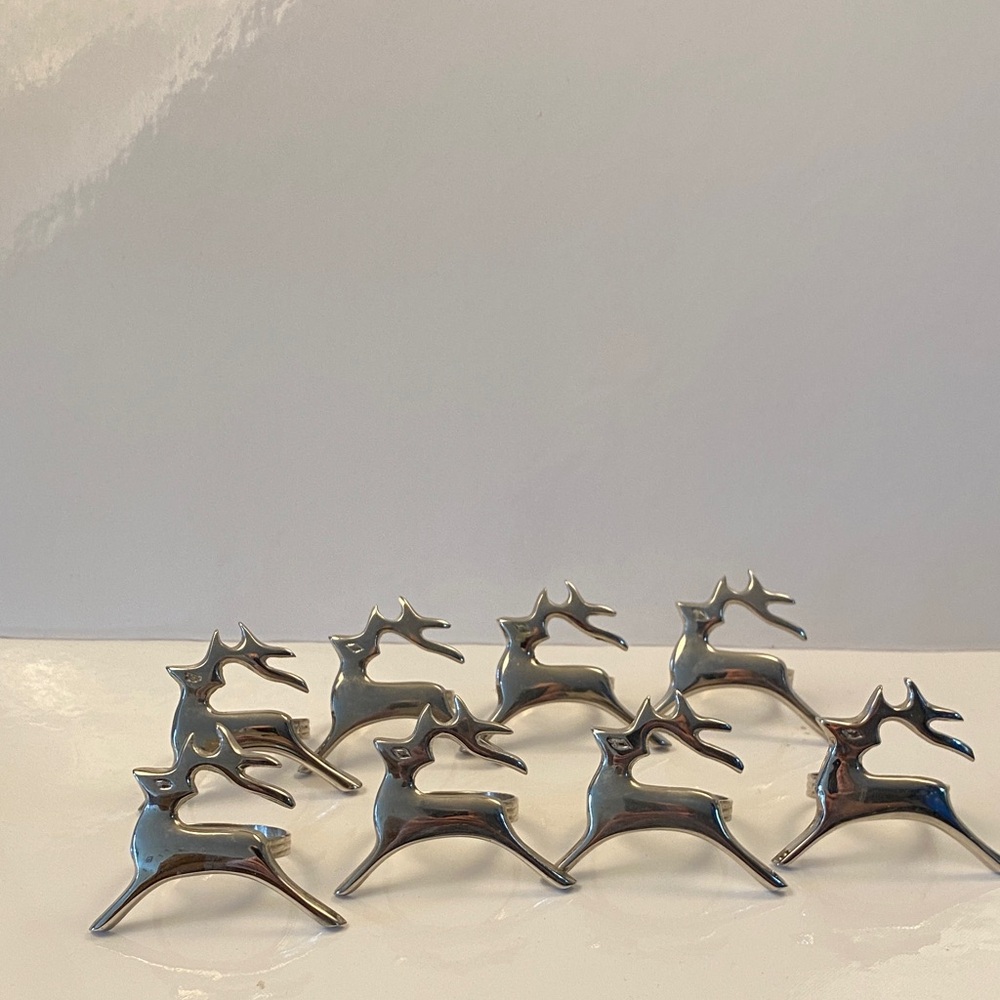 Set of 8 Silver Tone Reindeer Napkin Rings